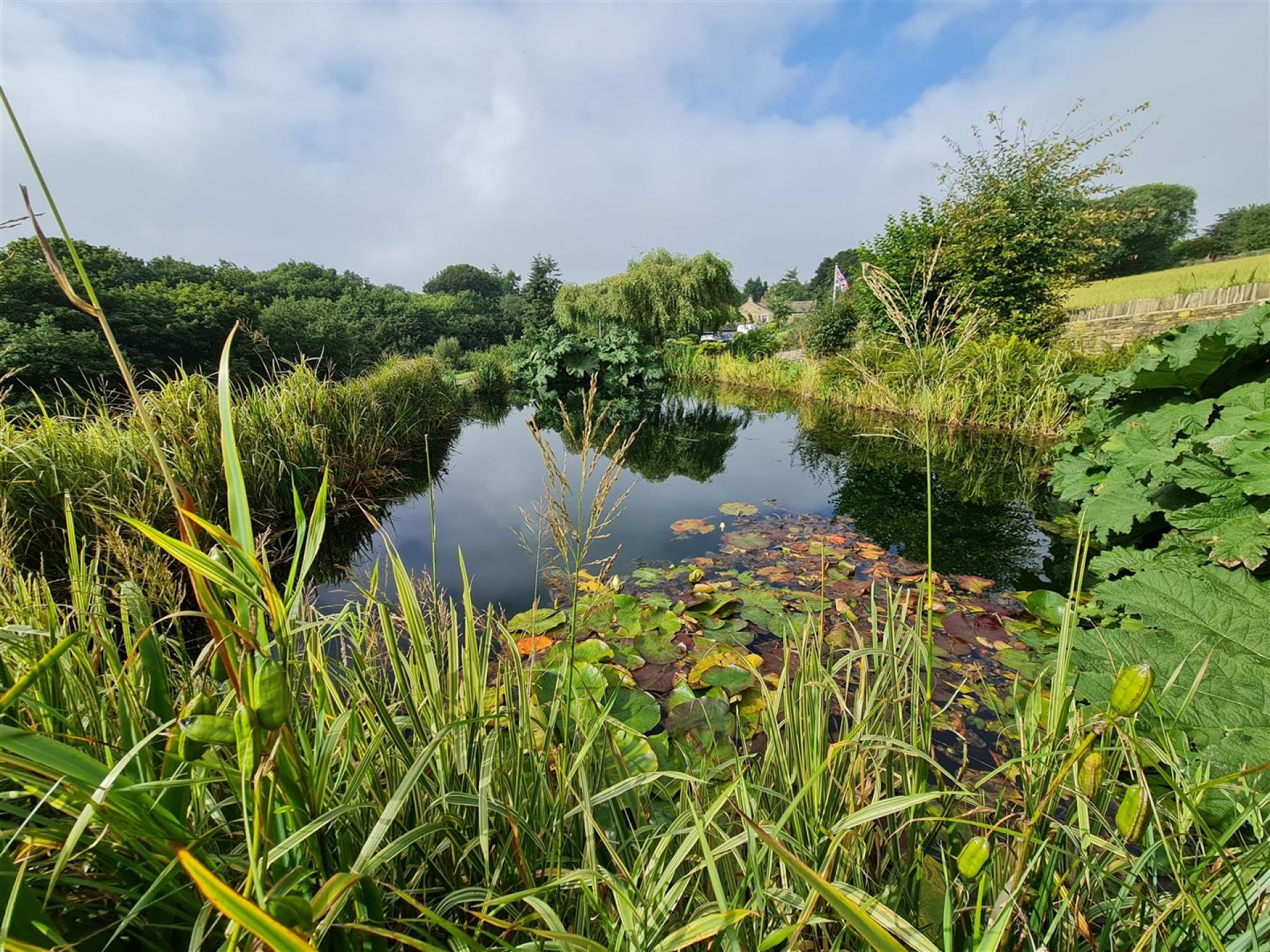 Images for Sandy Lane, South Crosland, Huddersfield