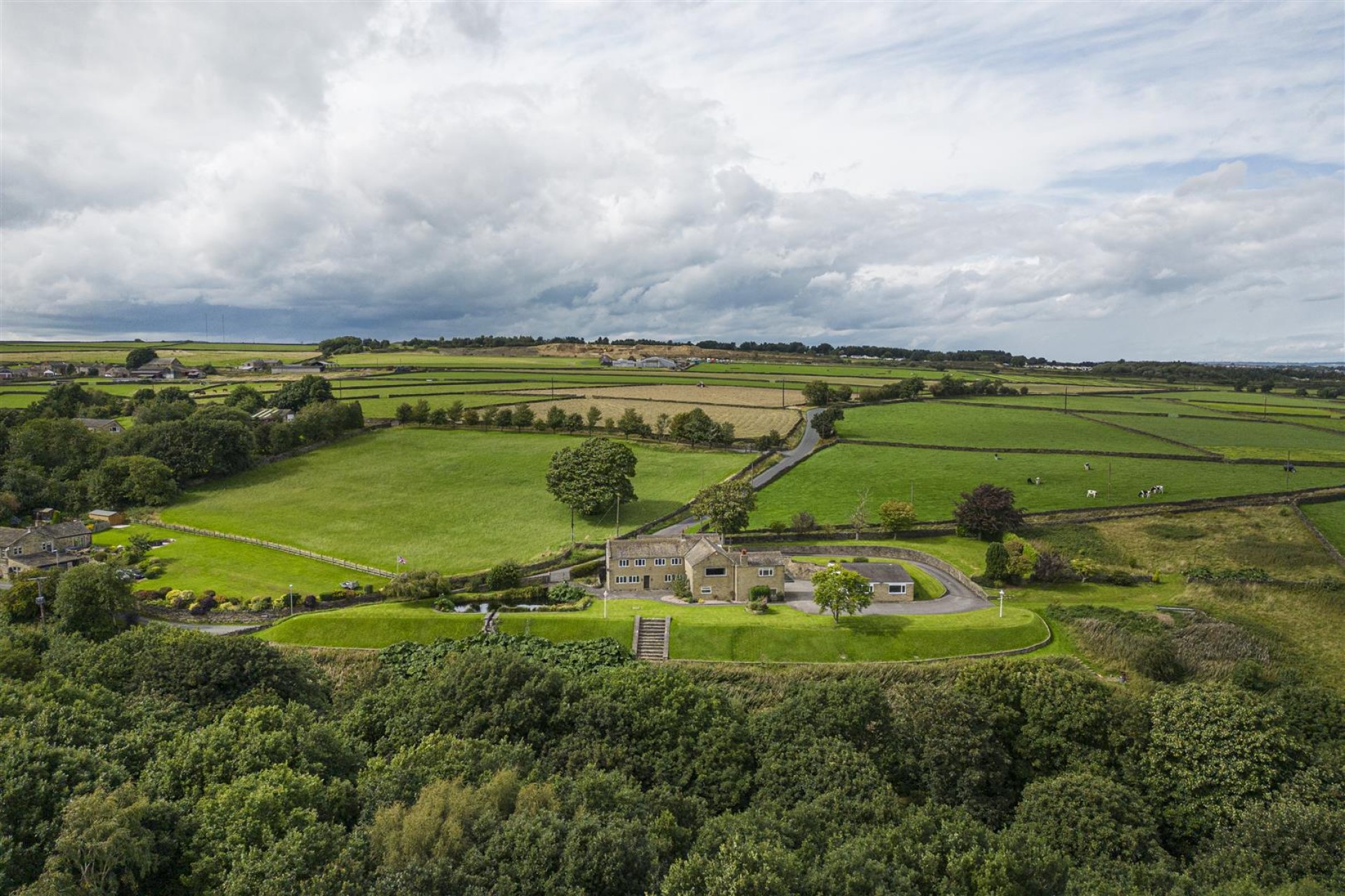 Images for Sandy Lane, South Crosland, Huddersfield