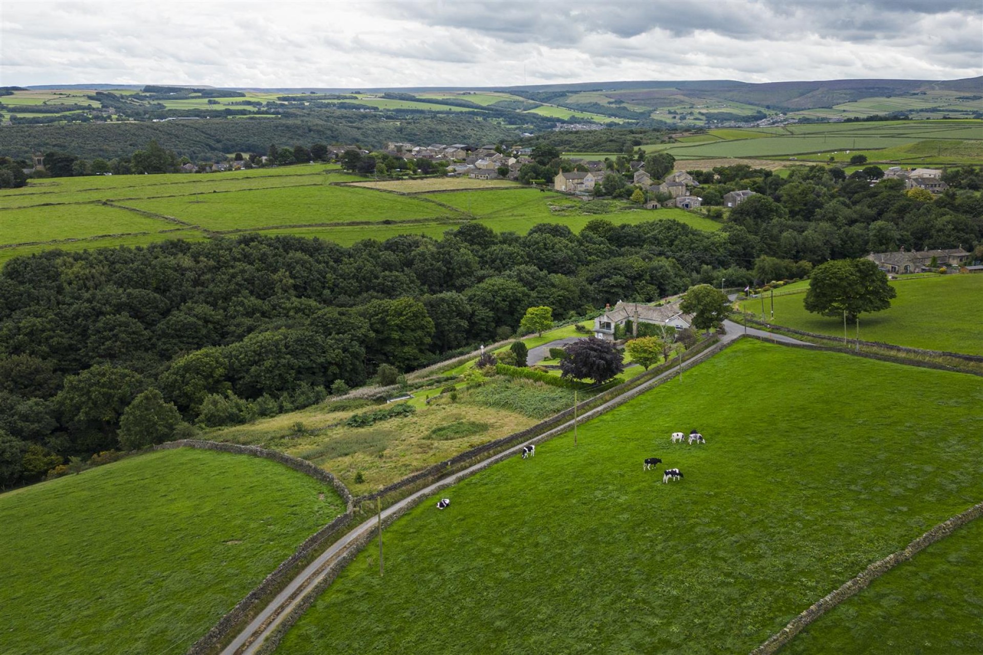 Images for Sandy Lane, South Crosland, Huddersfield