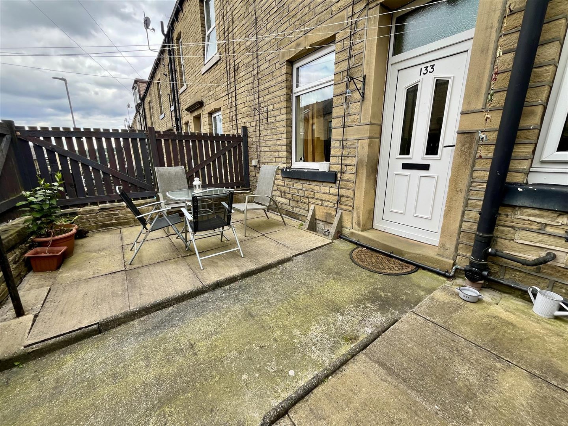 Images for Catherine Street, Elland