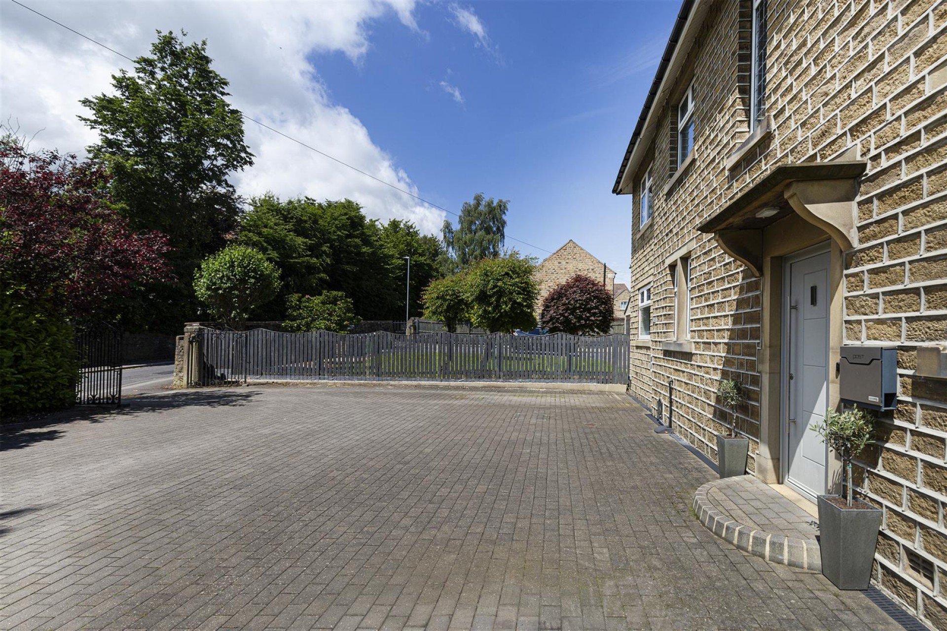 Images for Butternab Road, Beaumont Park, Huddersfield