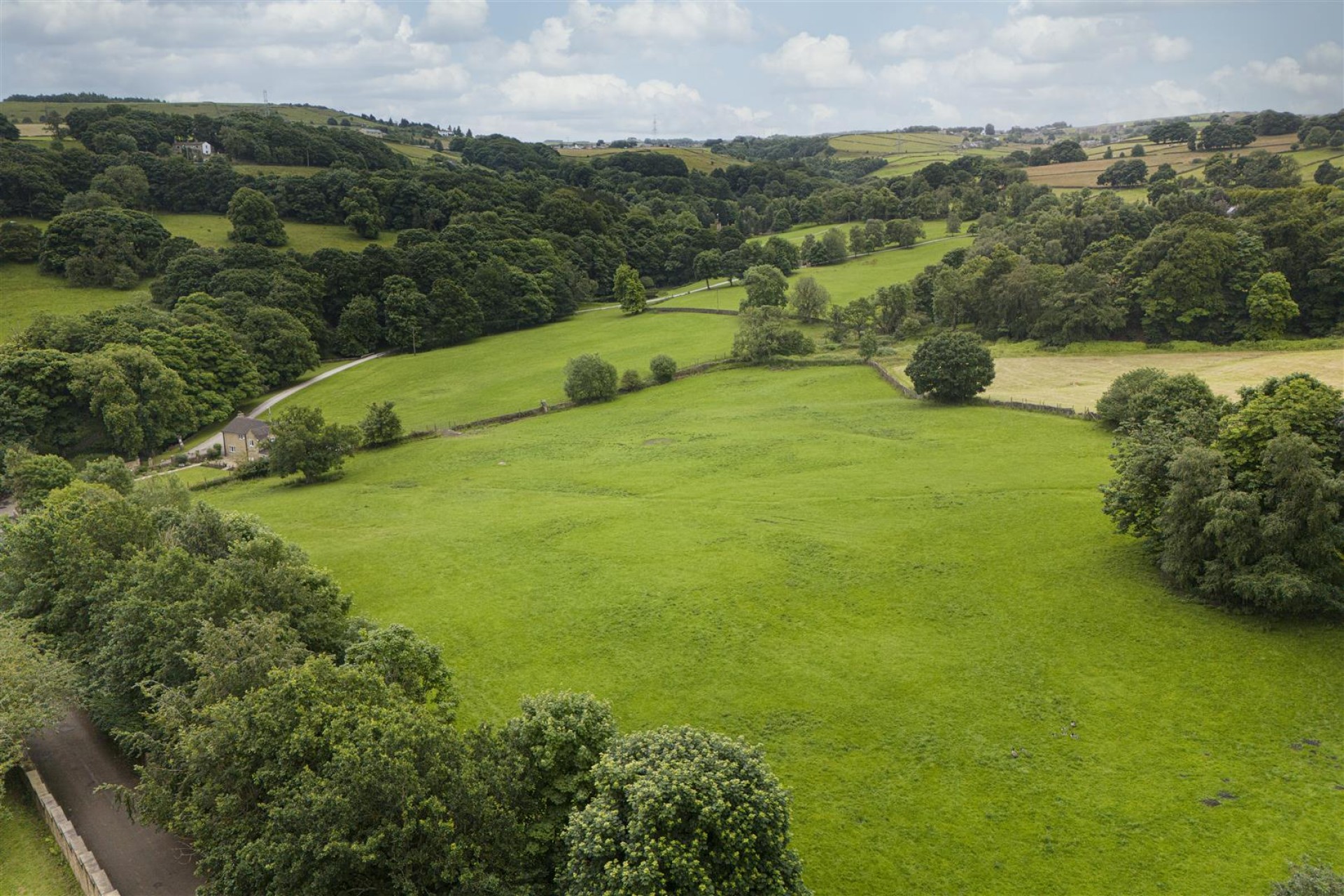 Images for Shaw Lane, Holywell Green, Halifax