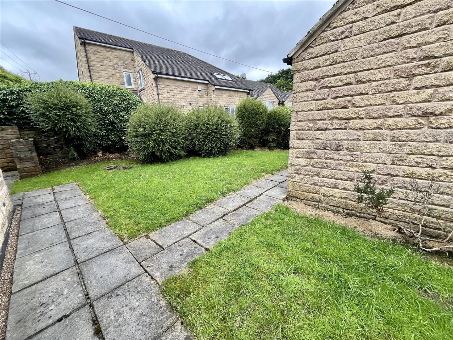 Images for Maple Fold, Elland