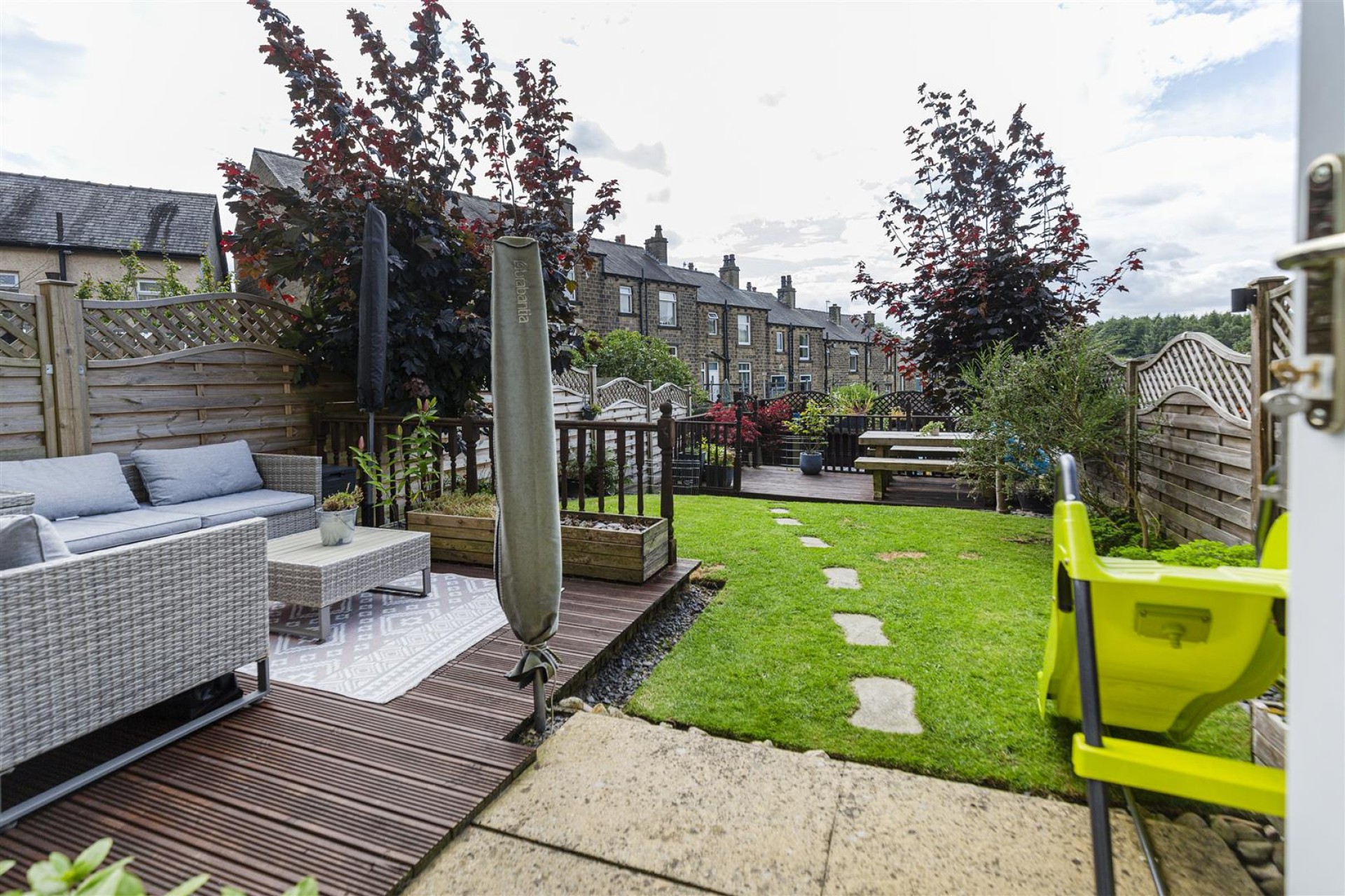 Images for Causeway Crescent, Linthwaite, Huddersfield