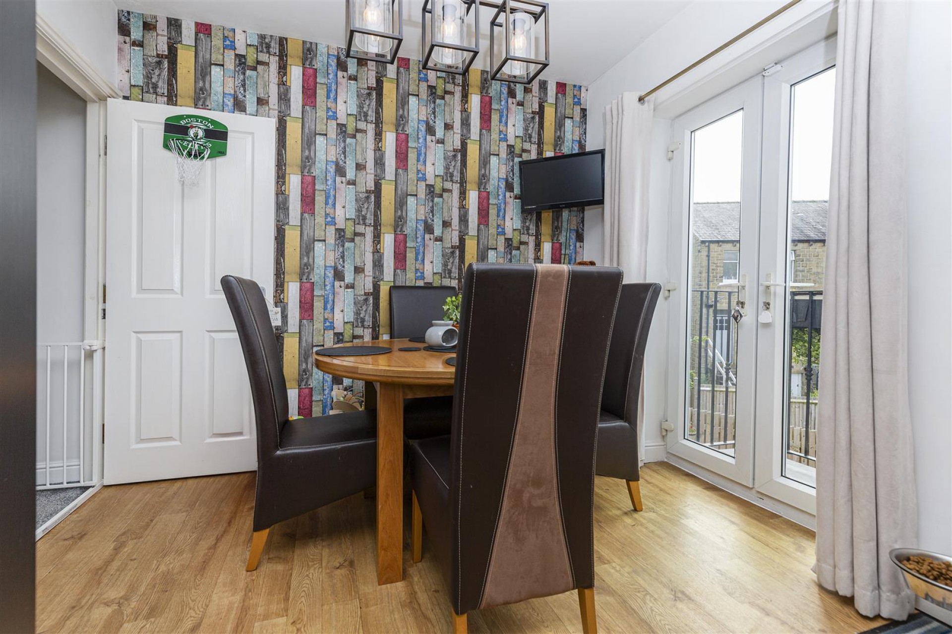 Images for Causeway Crescent, Linthwaite, Huddersfield