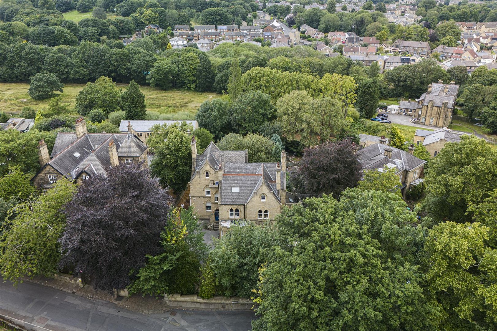 Images for Queens Road, Edgerton, Huddersfield