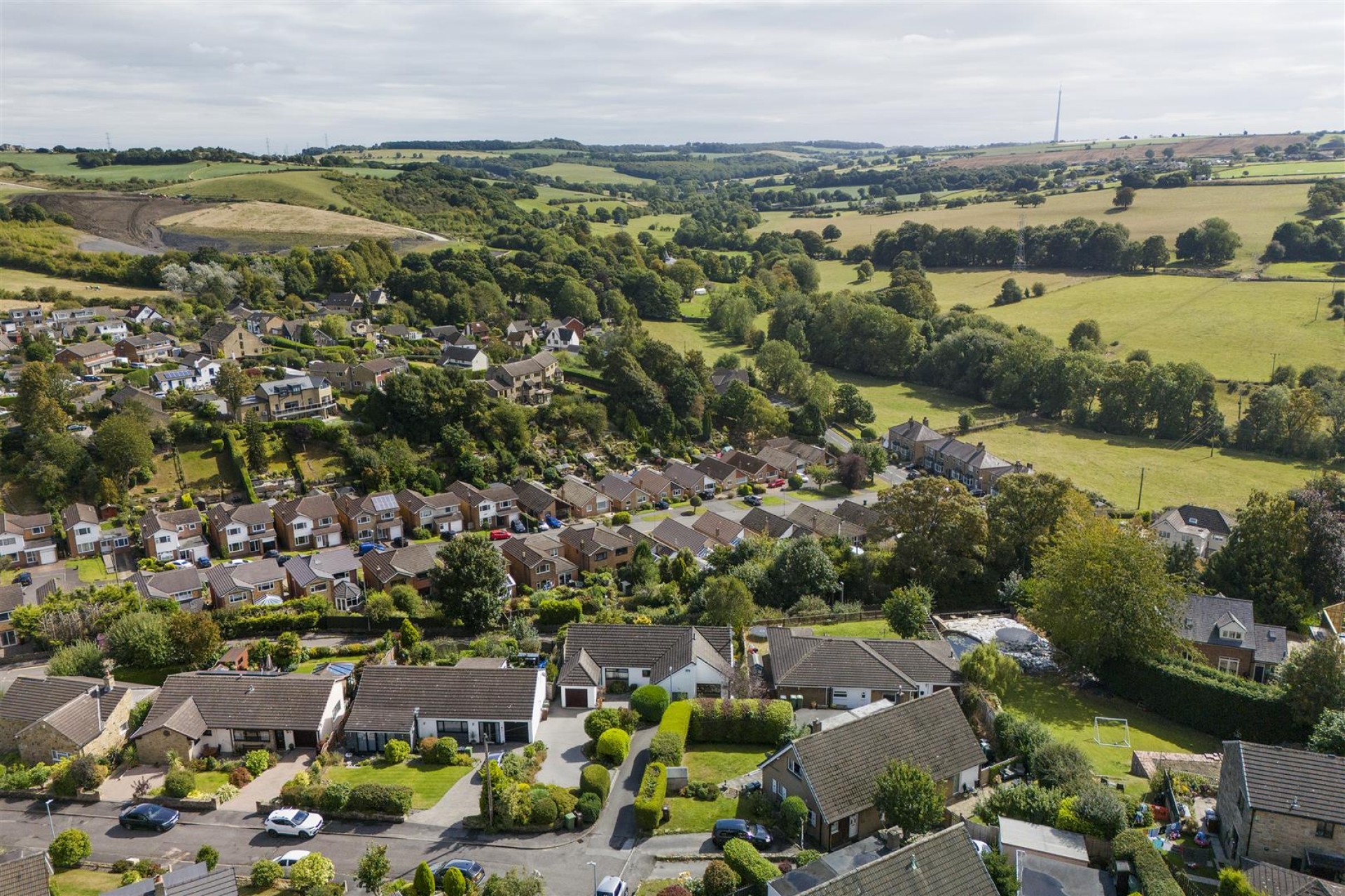 Images for Furnbrook Gardens, Huddersfield