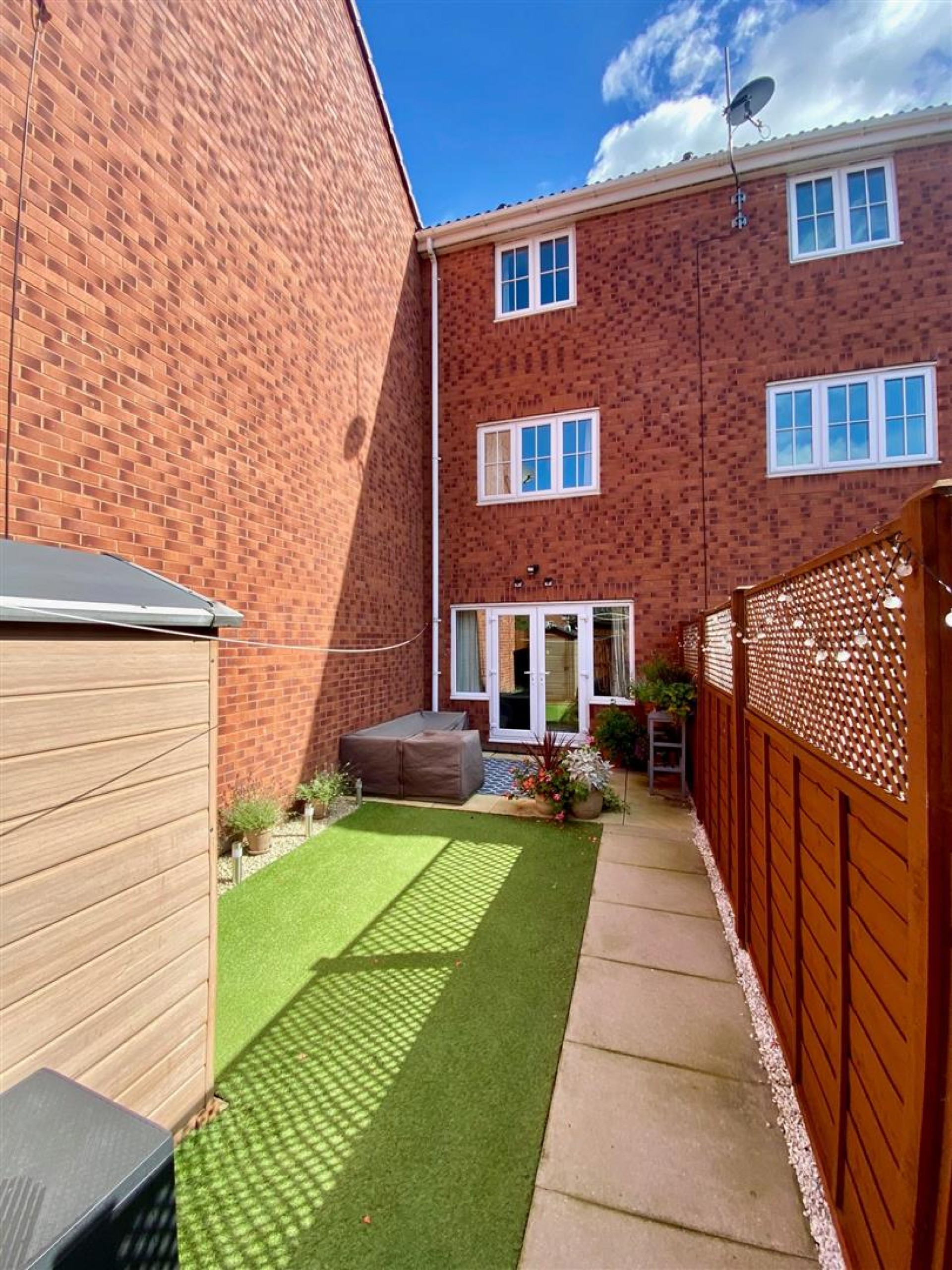 Images for Spring Place Court, Mirfield