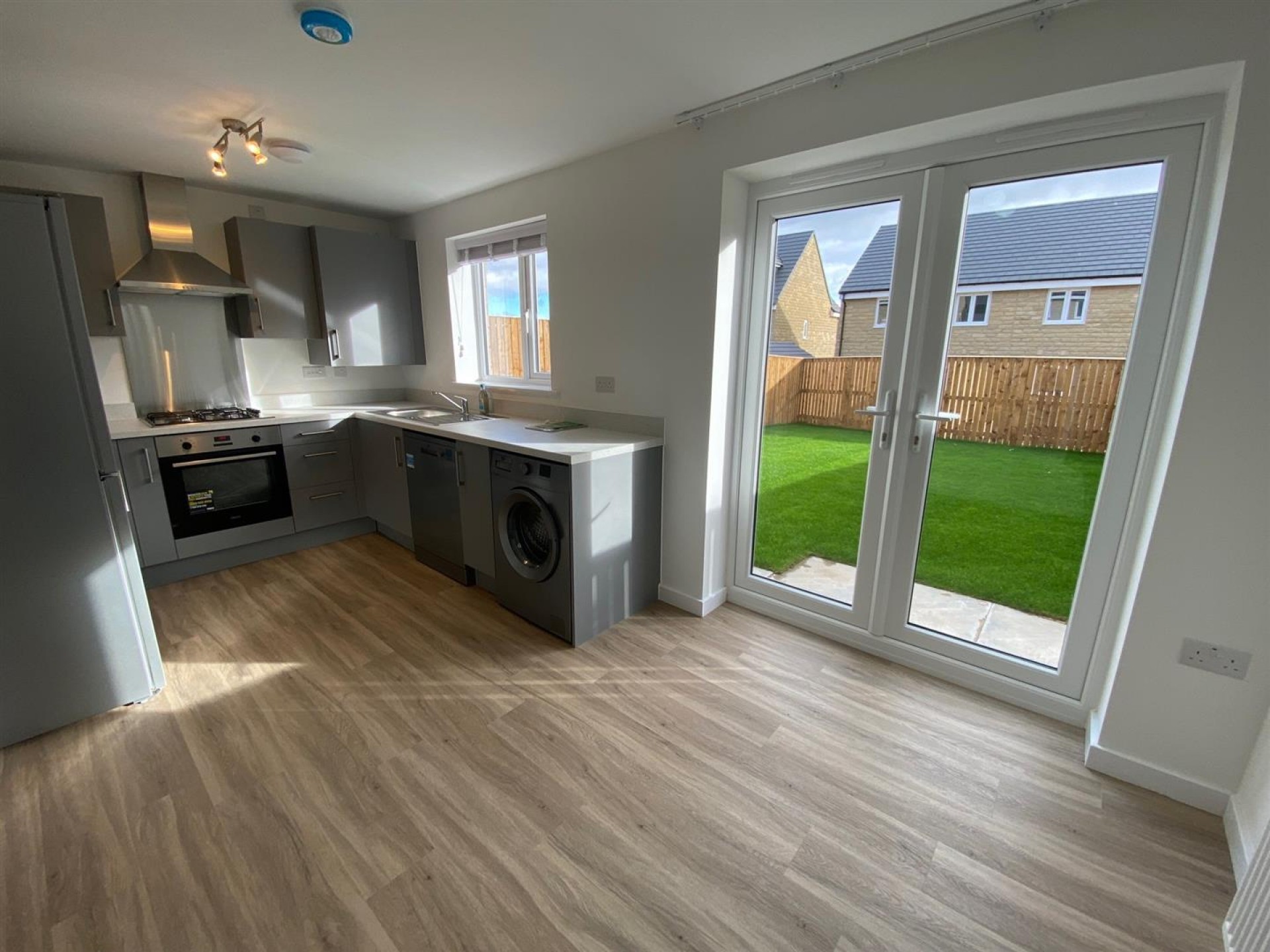 Images for Fieldway Rise, Netherton, Huddersfield