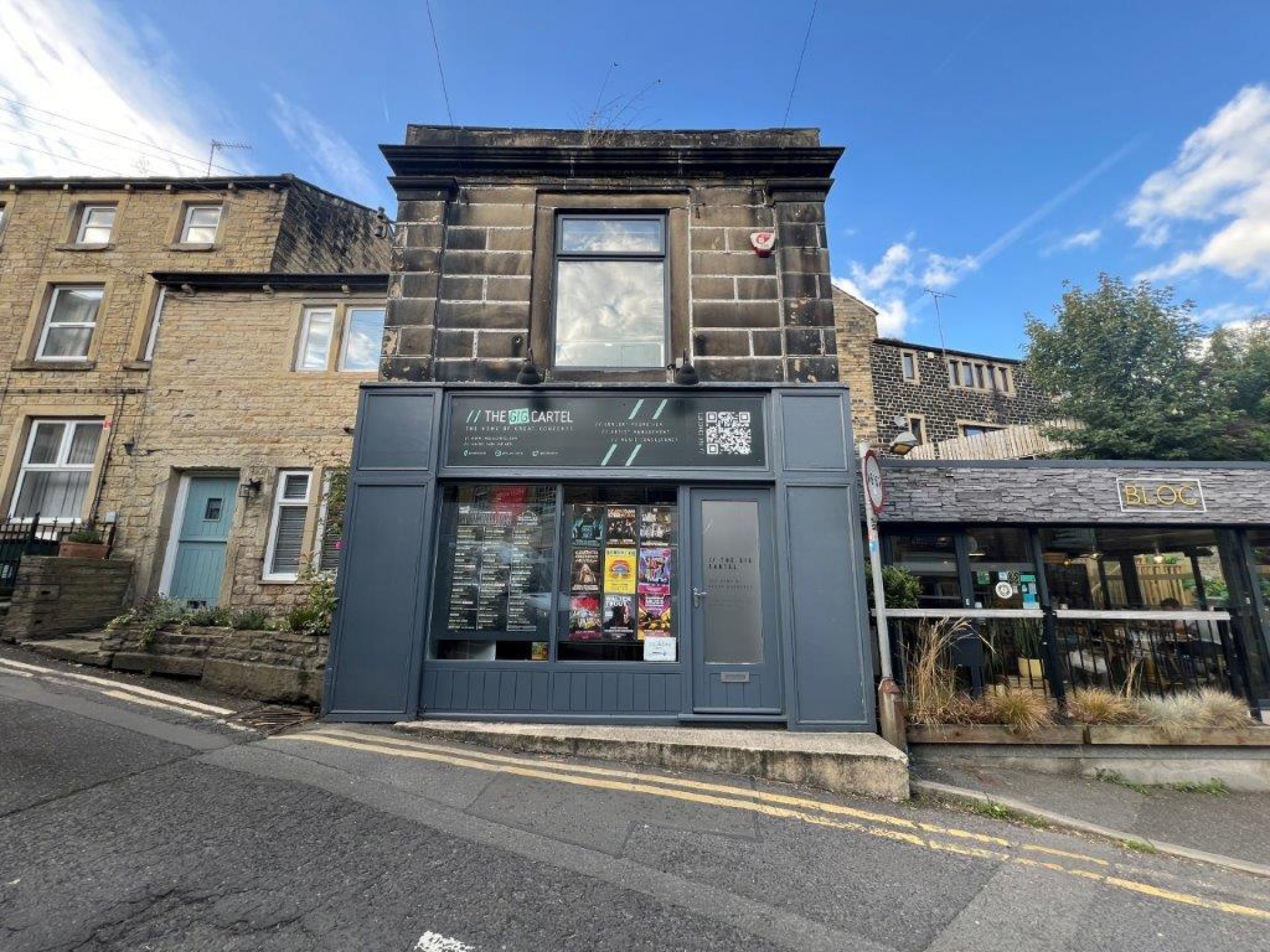 Images for 19 Huddersfield Road, Holmfirth