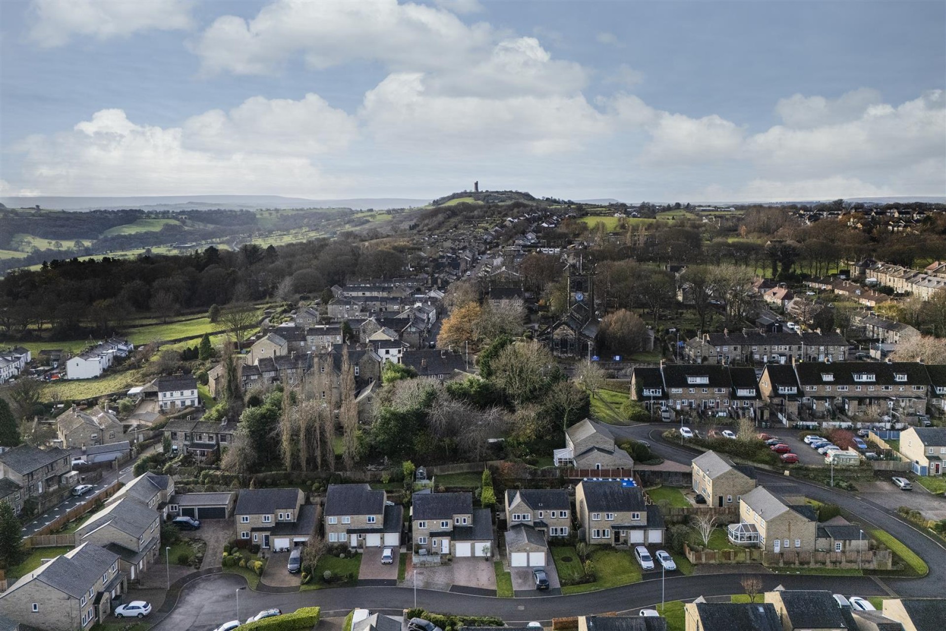 Images for Blacksmiths Fold, Almondbury, Huddersfield