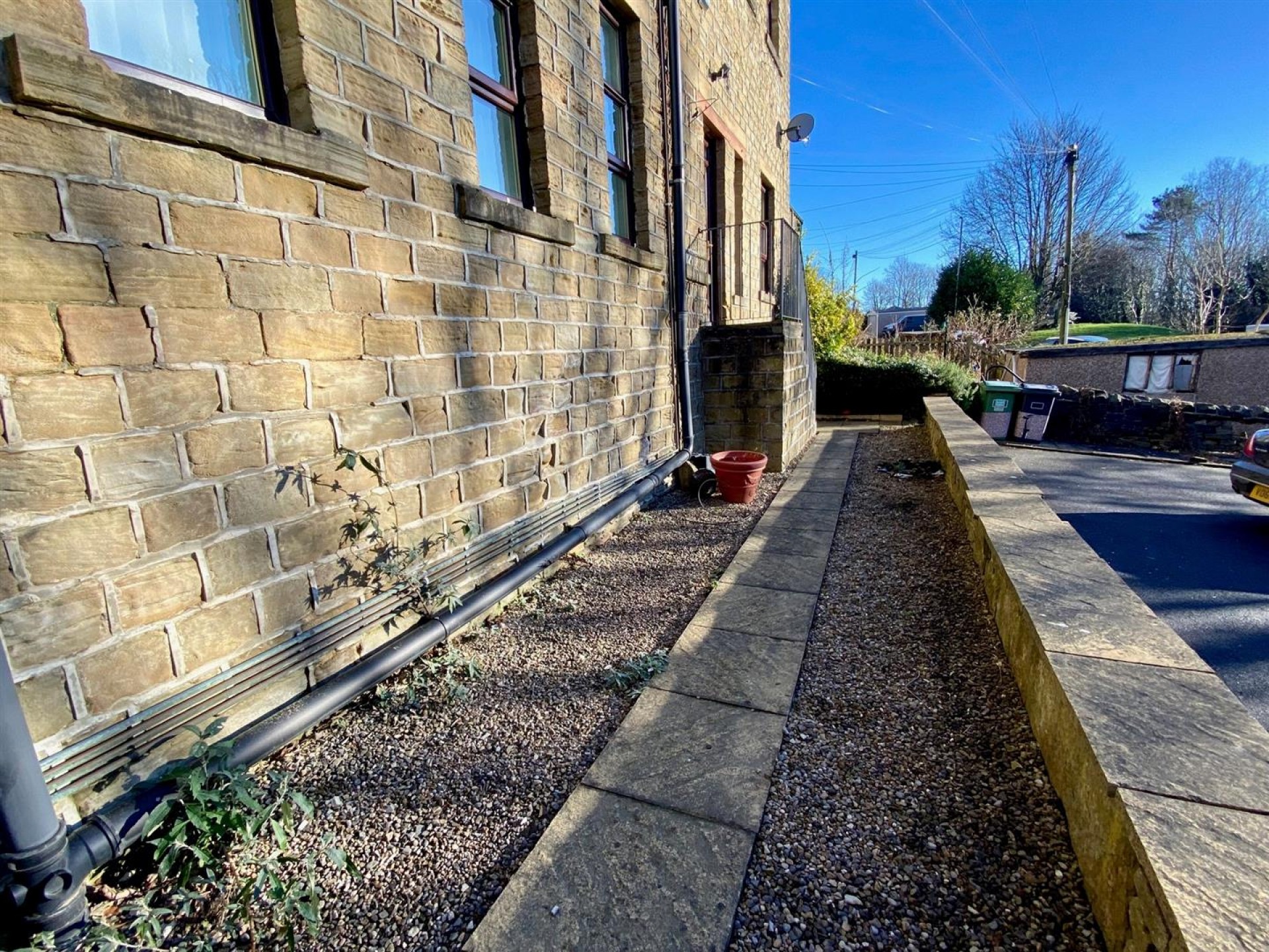 Images for Flat 1, Longwood Gate, Huddersfield