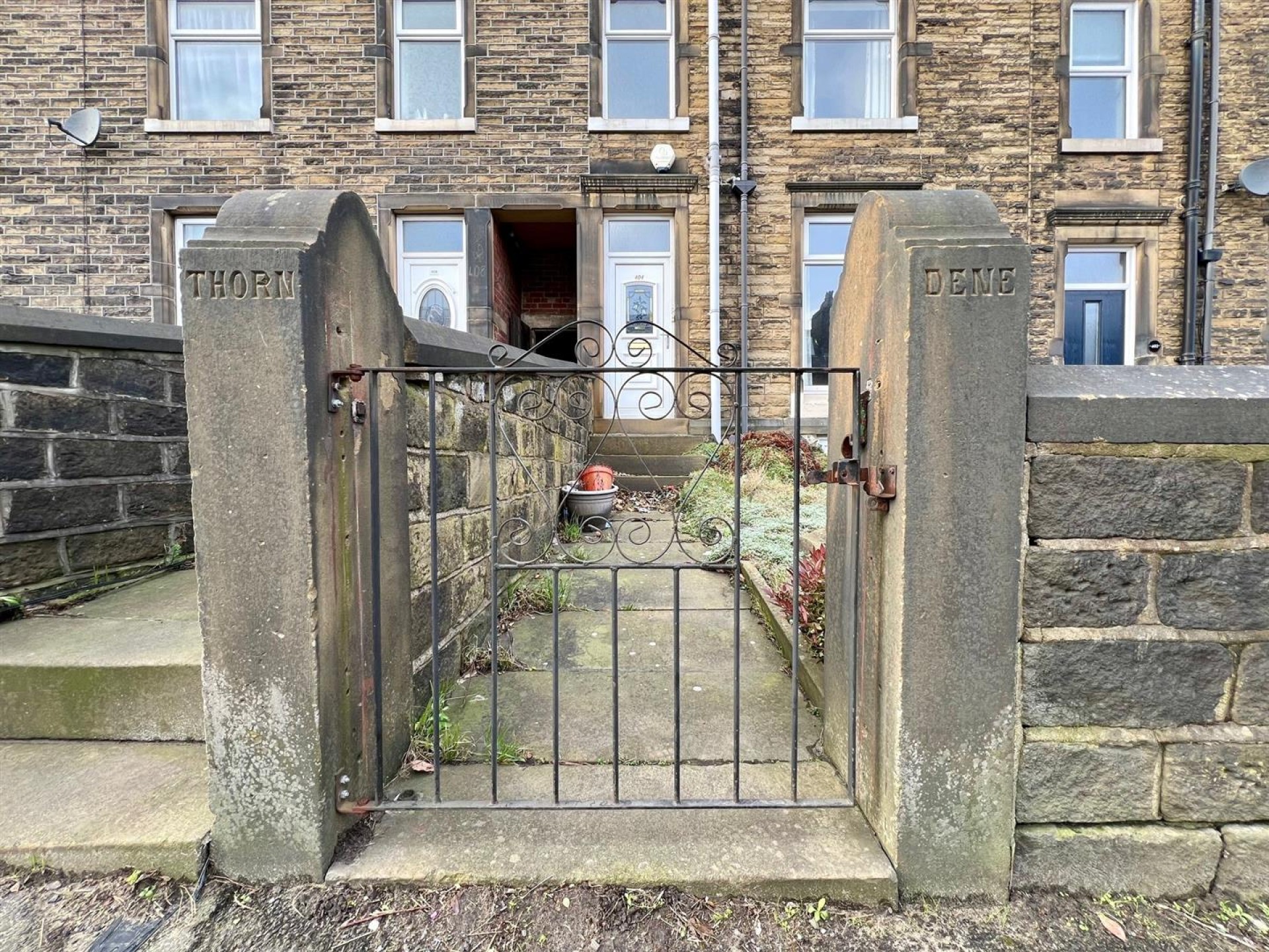 Images for Blackmoorfoot Road, Crosland Moor, Huddersfield