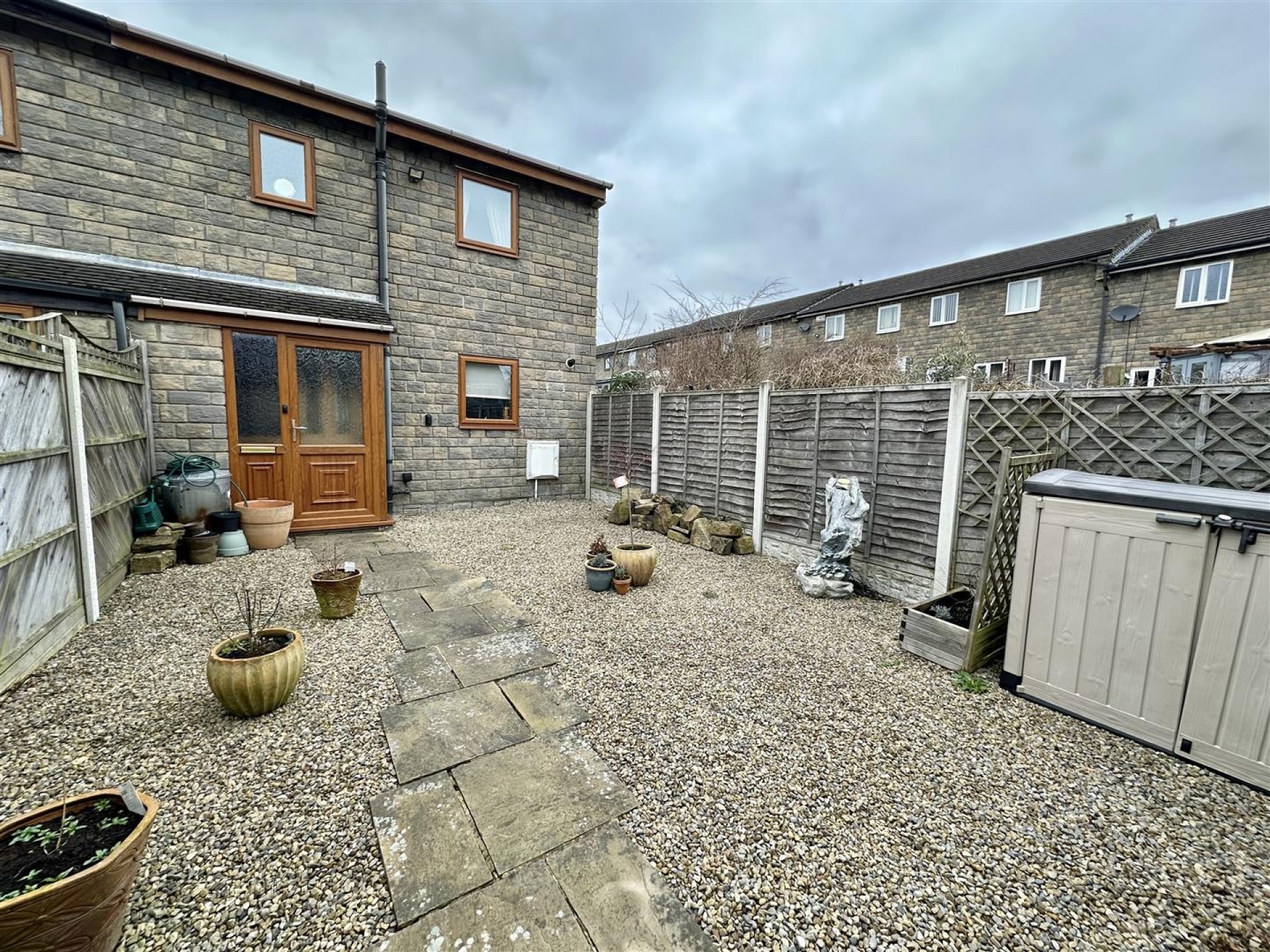 Images for John Booth Close, Roberttown, Liversedge